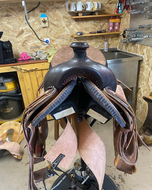 YOUR HAND-MADE CUSTOM SADDLE